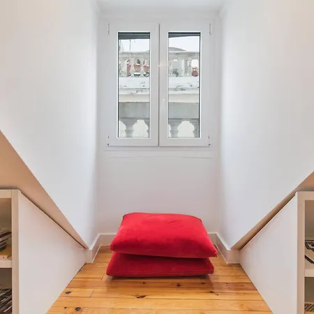 Santa Catarina's Place Apartment Lisbon